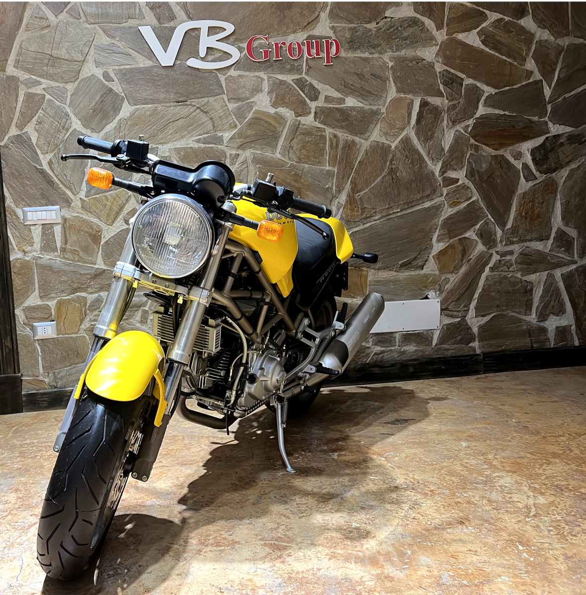 Ducati Monster 900 1996 Restored VB GROUP