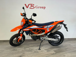 KTM 690 SMC R NUOVA CON PROMOZIONE