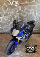 YAMAHA R1 2015