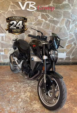 BMW F 900 R