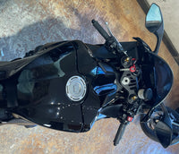 YAMAHA YZF R1