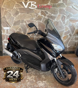YAMAHA X-MAX 2011