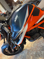 KTM 1290 SUPER DUKE R