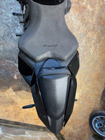 YAMAHA YZF- R9
