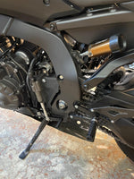 YAMAHA YZF- R9