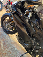 YAMAHA YZF- R9