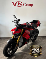 Ducati Street Fighter V4