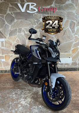 YAMAHA MT 09 base 2022