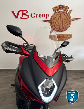 Moto MV Agusta Turismo Veloce Lusso km 0 in vendita presso VB GROUP con garanzia di 5 anni